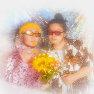 寡妇一夜爽毛片
